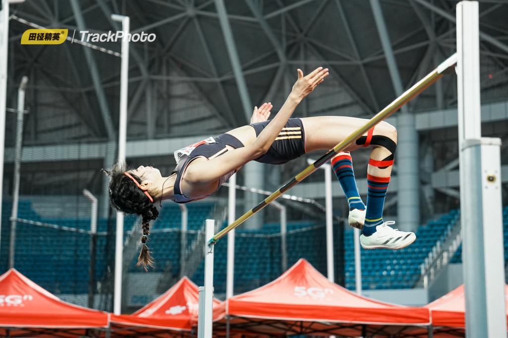 斯内德：穆帅对我而言就像父亲，贝尼特斯来国米的时机不对