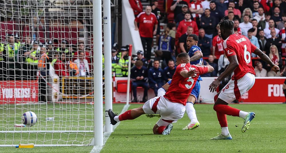 帅气，理发师晒阿森纳新援哲凯赖什新发型