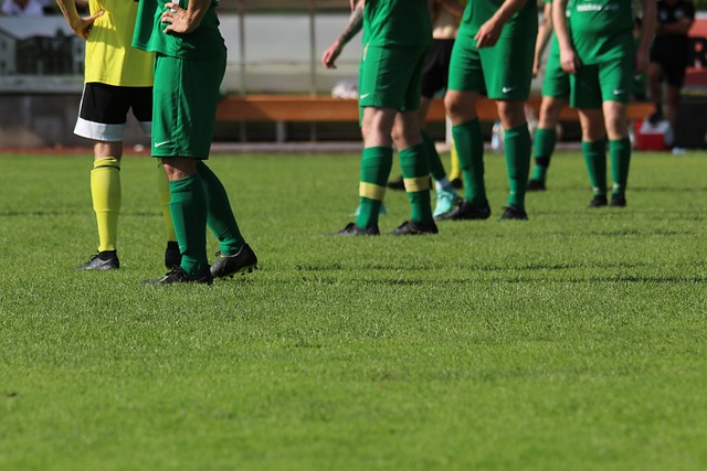 尤其是在季 尤其是在季