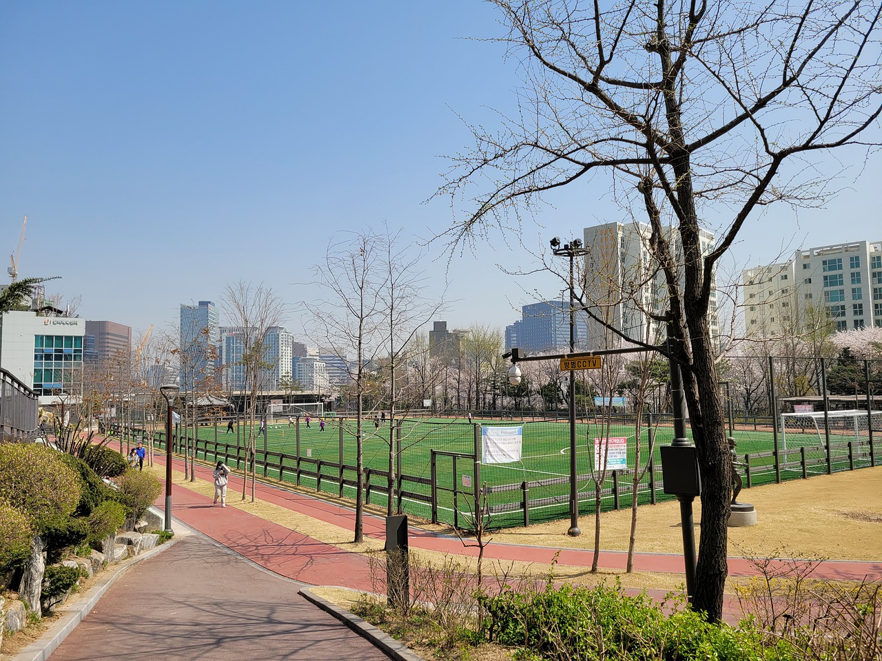 更让人关心 更让人关心